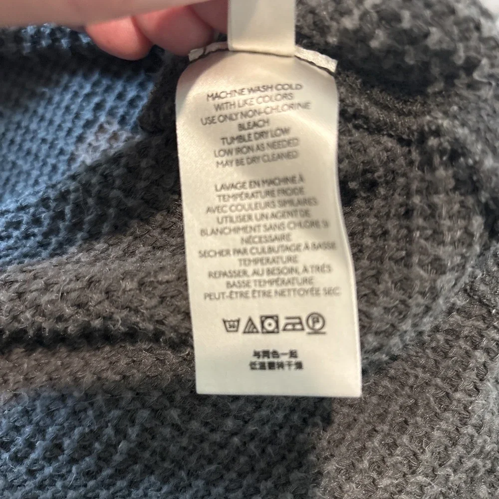 We The Free Shes a Keeper Vented-Hem Tunic Sweater Gray Boho Lagenlook M